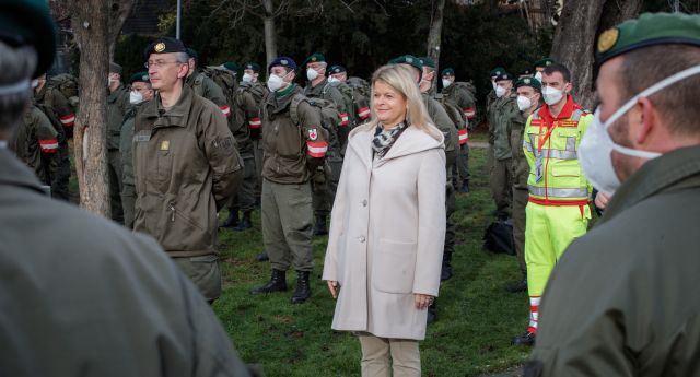 Bildgröße auf die Monitorauflösung (640x480 px) optimiert