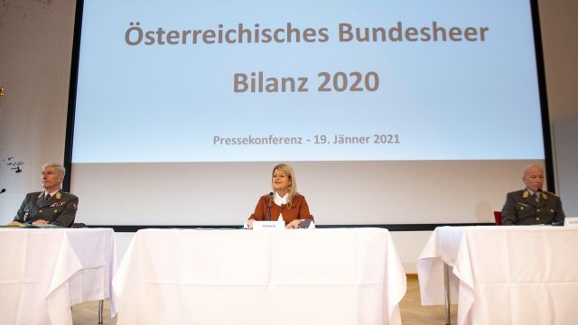 Bildgröße auf die Monitorauflösung (640x480 px) optimiert