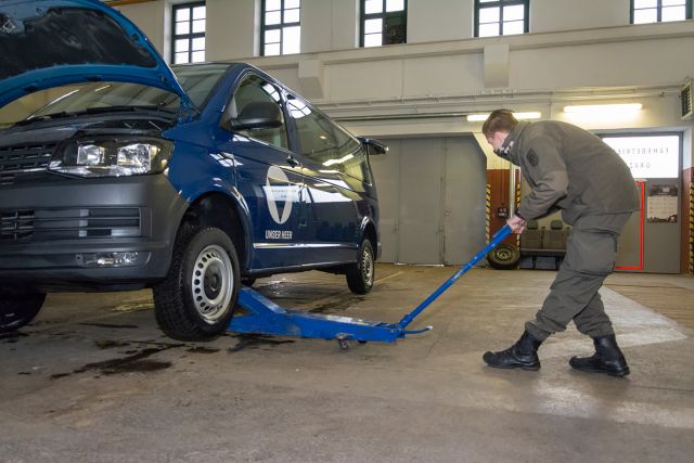 Bildgröße auf die Monitorauflösung (640x480 px) optimiert