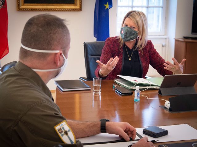 Bildgr&ouml;&szlig;e auf die Monitoraufl&ouml;sung (640x480 px) optimiert