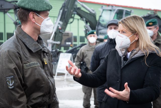 Bildgr&ouml;&szlig;e auf die Monitoraufl&ouml;sung (640x480 px) optimiert