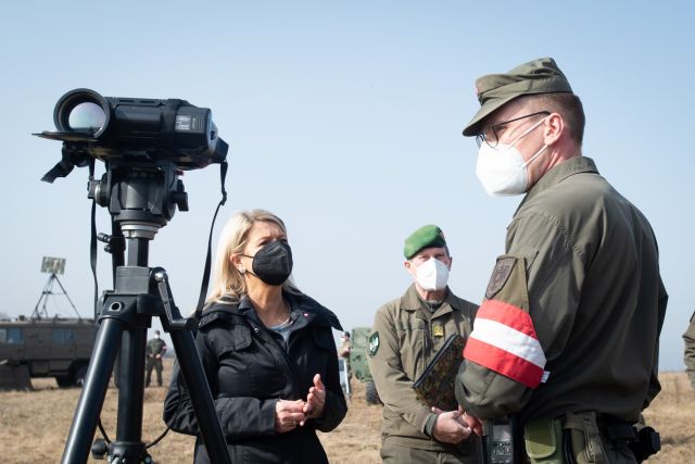 Bildgr&ouml;&szlig;e auf die Monitoraufl&ouml;sung (640x480 px) optimiert