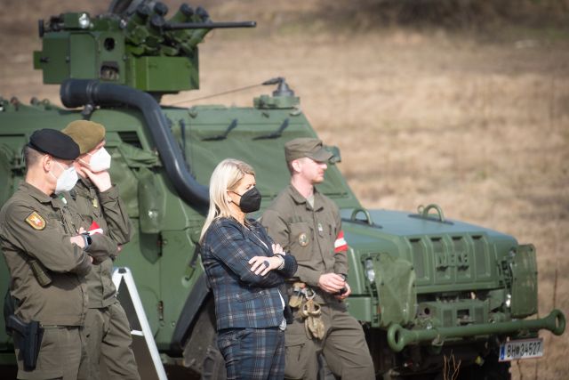 Bildgr&ouml;&szlig;e auf die Monitoraufl&ouml;sung (640x480 px) optimiert