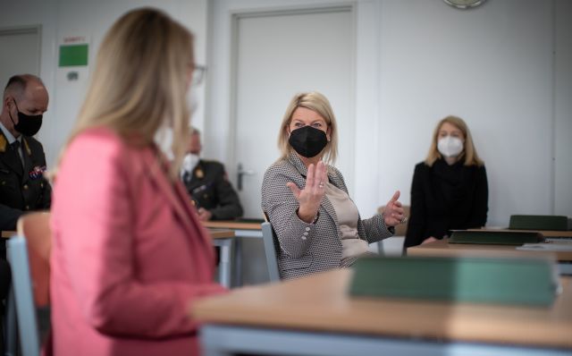 Bildgröße auf die Monitorauflösung (640x480 px) optimiert