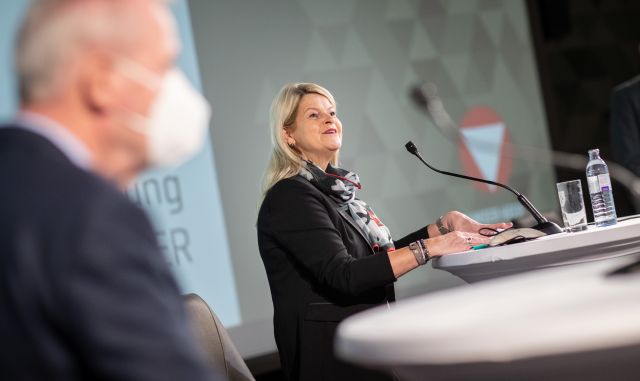 Bildgr&ouml;&szlig;e auf die Monitoraufl&ouml;sung (640x480 px) optimiert