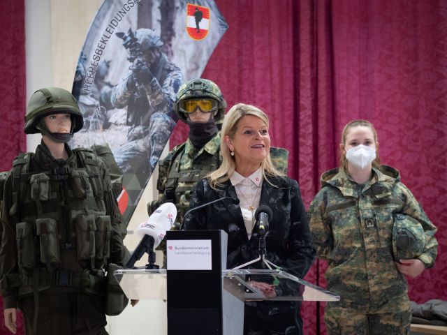 Bildgr&ouml;&szlig;e auf die Monitoraufl&ouml;sung (640x480 px) optimiert