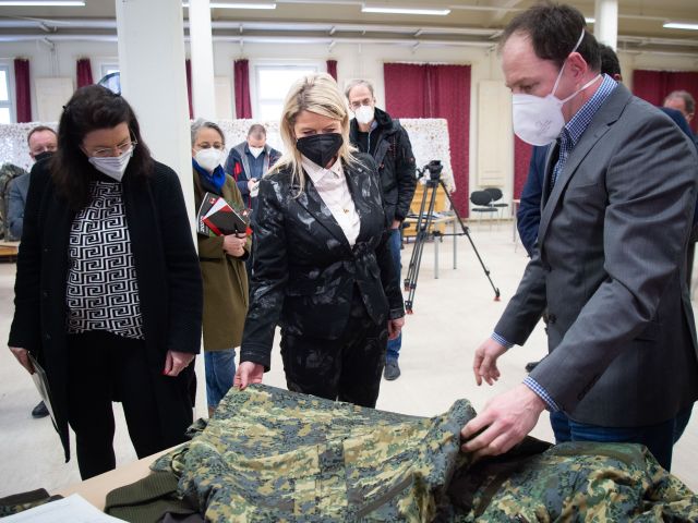 Bildgr&ouml;&szlig;e auf die Monitoraufl&ouml;sung (640x480 px) optimiert