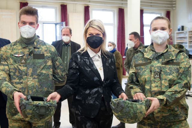 Bildgr&ouml;&szlig;e auf die Monitoraufl&ouml;sung (640x480 px) optimiert