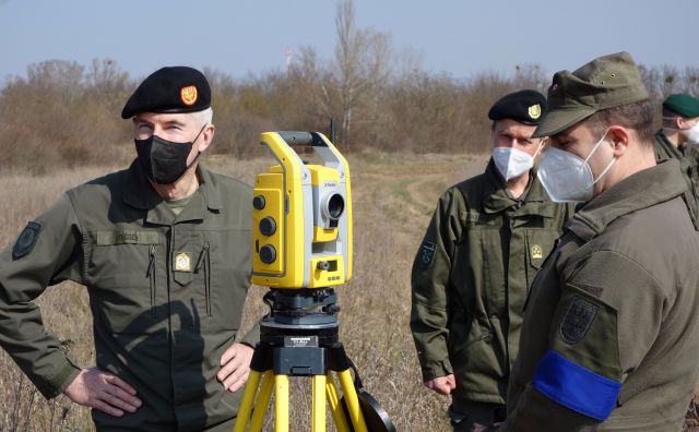 Bildgröße auf die Monitorauflösung (640x480 px) optimiert