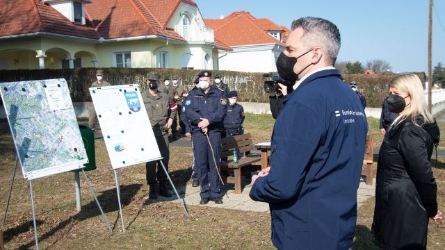 Bildgröße auf die Monitorauflösung (640x480 px) optimiert