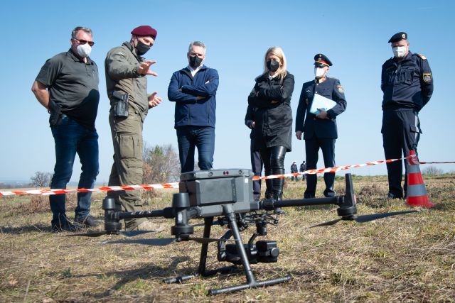 Bildgr&ouml;&szlig;e auf die Monitoraufl&ouml;sung (640x480 px) optimiert