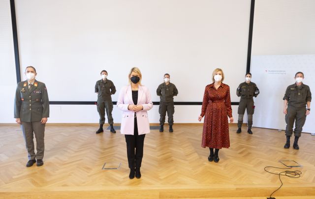 Bildgr&ouml;&szlig;e auf die Monitoraufl&ouml;sung (640x480 px) optimiert