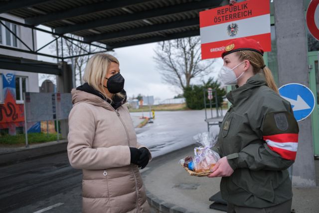 Bildgröße auf die Monitorauflösung (640x480 px) optimiert