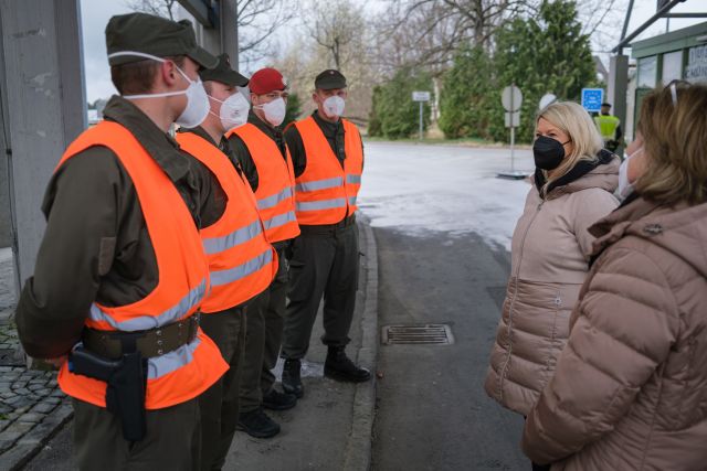 Bildgr&ouml;&szlig;e auf die Monitoraufl&ouml;sung (640x480 px) optimiert