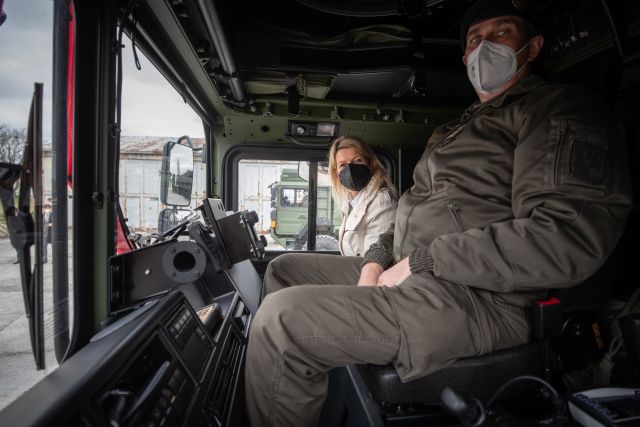 Bildgr&ouml;&szlig;e auf die Monitoraufl&ouml;sung (640x480 px) optimiert