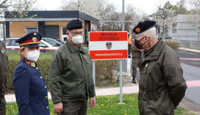 Bildgröße auf die Monitorauflösung (640x480 px) optimiert