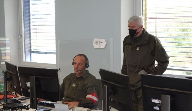 Bildgröße auf die Monitorauflösung (640x480 px) optimiert