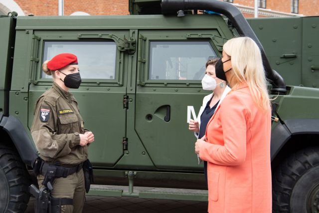 Bildgr&ouml;&szlig;e auf die Monitoraufl&ouml;sung (640x480 px) optimiert