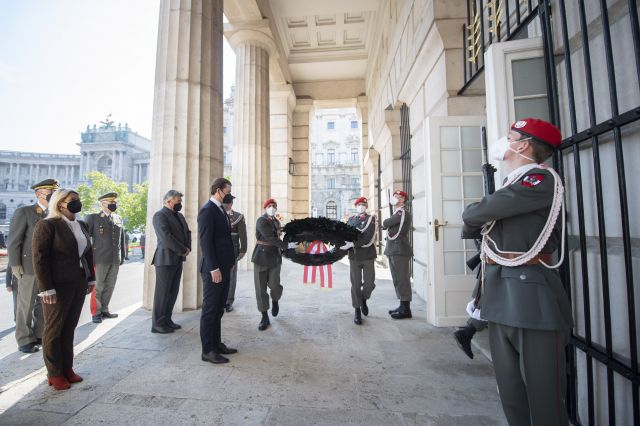 Bildgr&ouml;&szlig;e auf die Monitoraufl&ouml;sung (640x480 px) optimiert