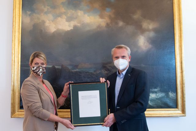 Bildgröße auf die Monitorauflösung (640x480 px) optimiert