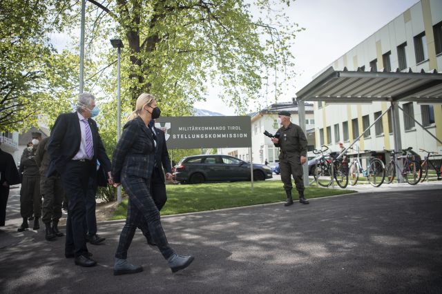 Bildgr&ouml;&szlig;e auf die Monitoraufl&ouml;sung (640x480 px) optimiert