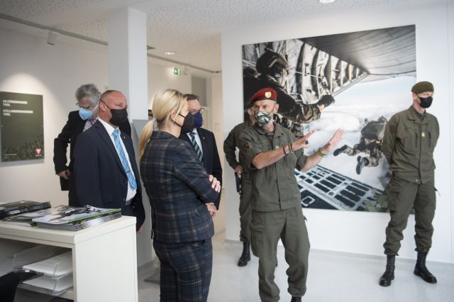 Bildgröße auf die Monitorauflösung (640x480 px) optimiert