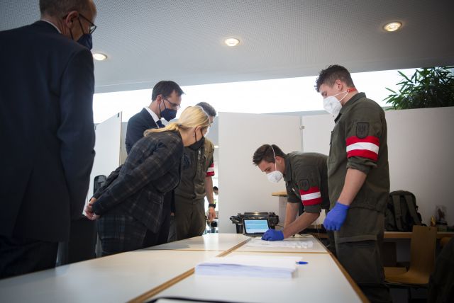 Bildgr&ouml;&szlig;e auf die Monitoraufl&ouml;sung (640x480 px) optimiert