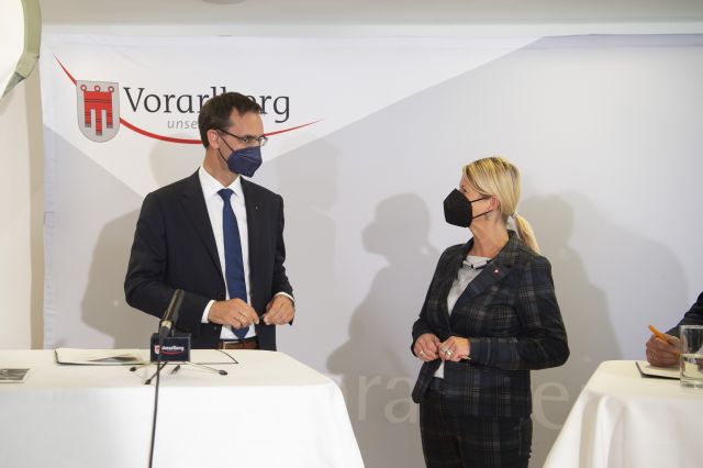Bildgröße auf die Monitorauflösung (640x480 px) optimiert