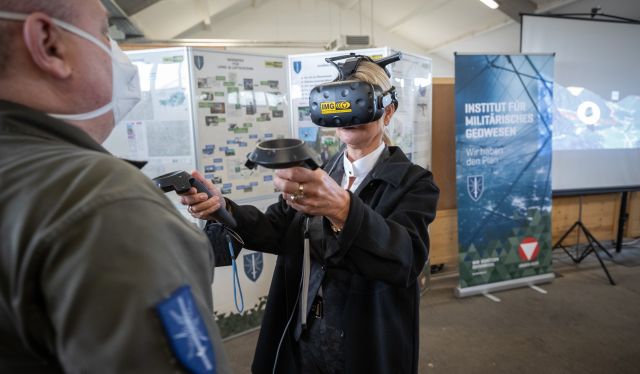 Bildgr&ouml;&szlig;e auf die Monitoraufl&ouml;sung (640x480 px) optimiert