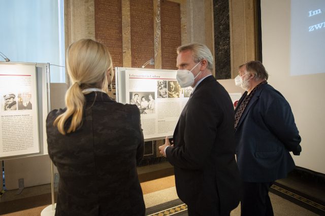 Bildgr&ouml;&szlig;e auf die Monitoraufl&ouml;sung (640x480 px) optimiert