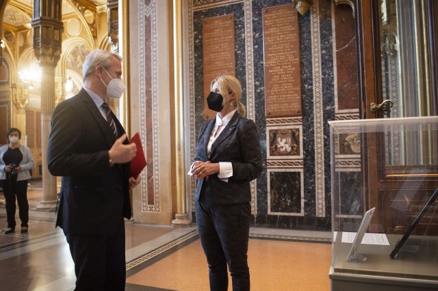 Bildgr&ouml;&szlig;e auf die Monitoraufl&ouml;sung (640x480 px) optimiert