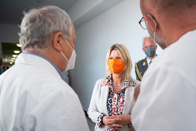 Bildgr&ouml;&szlig;e auf die Monitoraufl&ouml;sung (640x480 px) optimiert