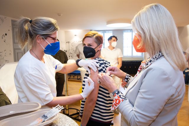 Bildgr&ouml;&szlig;e auf die Monitoraufl&ouml;sung (640x480 px) optimiert