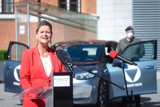 Bildgr&ouml;&szlig;e auf die Monitoraufl&ouml;sung (640x480 px) optimiert