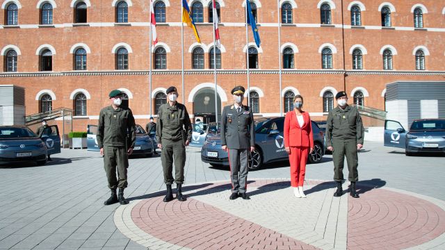 Bildgr&ouml;&szlig;e auf die Monitoraufl&ouml;sung (640x480 px) optimiert