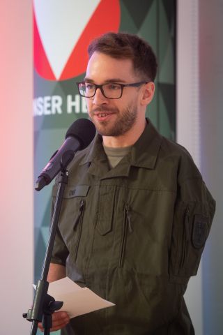 Bildgröße auf die Monitorauflösung (640x480 px) optimiert