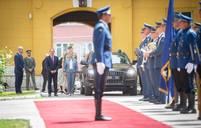 Bildgr&ouml;&szlig;e auf die Monitoraufl&ouml;sung (640x480 px) optimiert