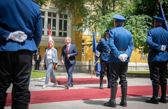 Bildgr&ouml;&szlig;e auf die Monitoraufl&ouml;sung (640x480 px) optimiert