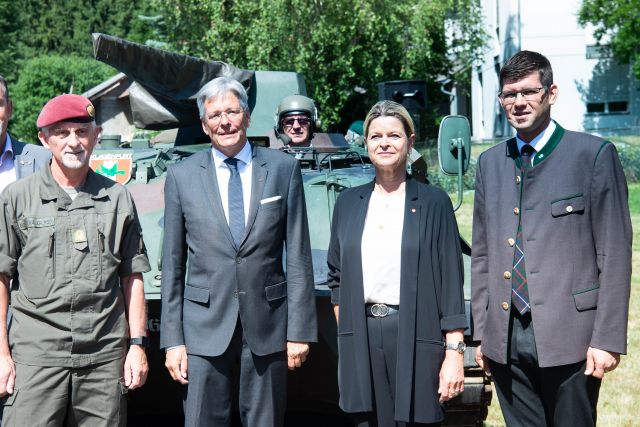 Bildgr&ouml;&szlig;e auf die Monitoraufl&ouml;sung (640x480 px) optimiert