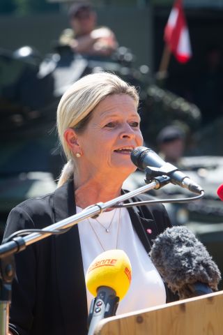 Bildgr&ouml;&szlig;e auf die Monitoraufl&ouml;sung (640x480 px) optimiert