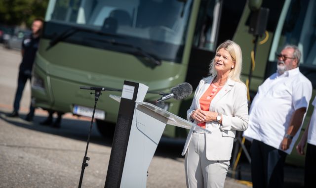 Bildgr&ouml;&szlig;e auf die Monitoraufl&ouml;sung (640x480 px) optimiert