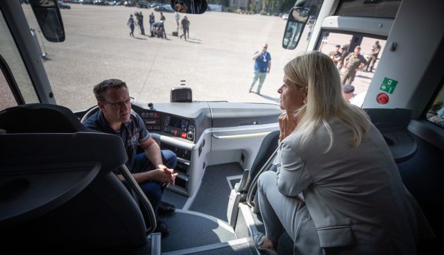 Bildgr&ouml;&szlig;e auf die Monitoraufl&ouml;sung (640x480 px) optimiert