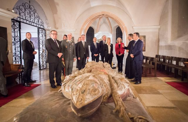 Bildgr&ouml;&szlig;e auf die Monitoraufl&ouml;sung (640x480 px) optimiert