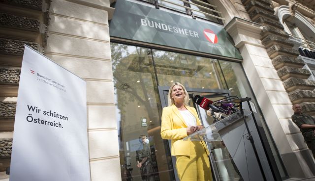 Bildgr&ouml;&szlig;e auf die Monitoraufl&ouml;sung (640x480 px) optimiert