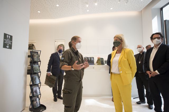 Bildgröße auf die Monitorauflösung (640x480 px) optimiert