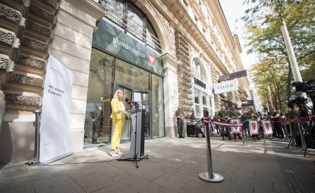 Bildgr&ouml;&szlig;e auf die Monitoraufl&ouml;sung (640x480 px) optimiert