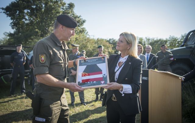 Bildgr&ouml;&szlig;e auf die Monitoraufl&ouml;sung (640x480 px) optimiert