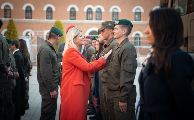 Bildgr&ouml;&szlig;e auf die Monitoraufl&ouml;sung (640x480 px) optimiert