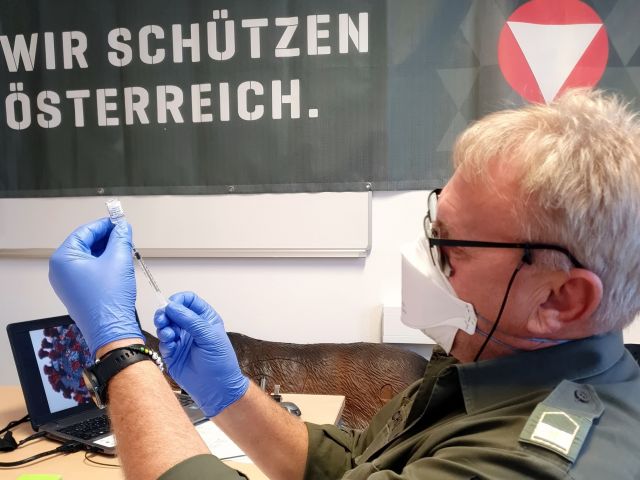 Bildgröße auf die Monitorauflösung (640x480 px) optimiert
