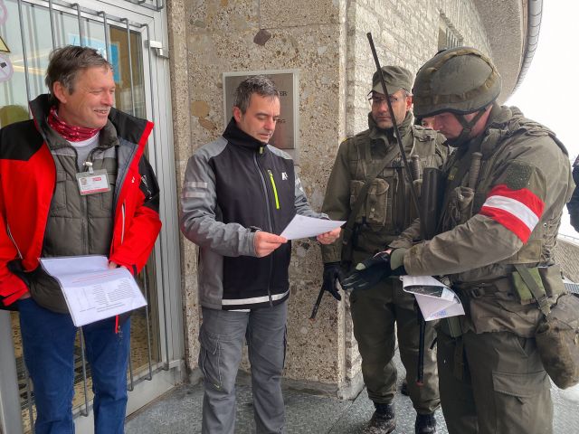 Bildgr&ouml;&szlig;e auf die Monitoraufl&ouml;sung (640x480 px) optimiert